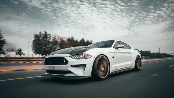 Quelles sont les meilleures pratiques pour entretenir un véhicule électrique ?